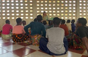 Mvomero, Tansania - Unterricht im Kinderheim